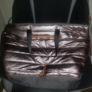 New Stella and Dot Rose Gold Quilted Crush it bag